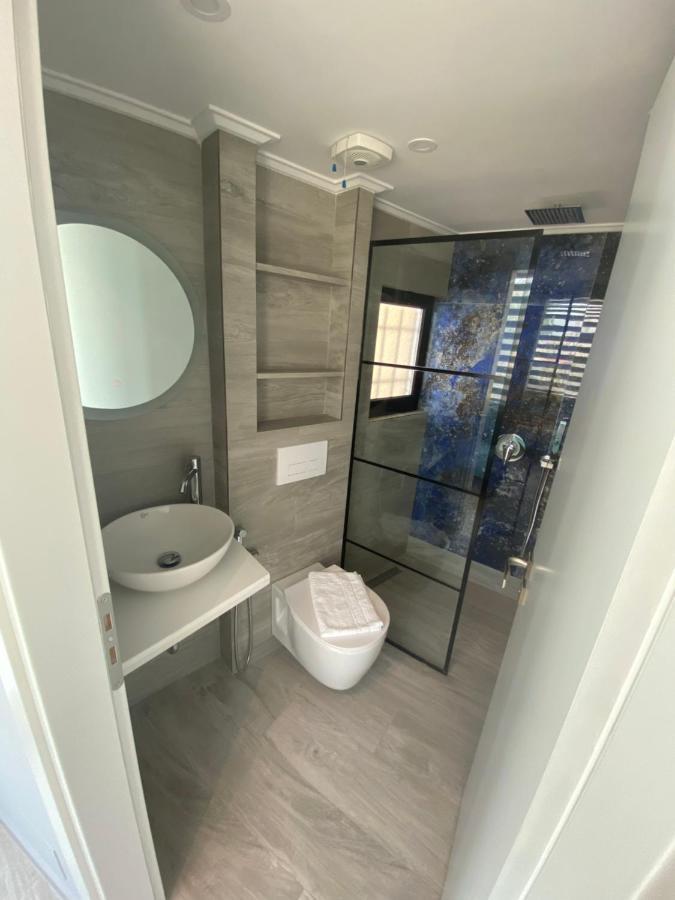 Crown Apartment Saranda Kültér fotó