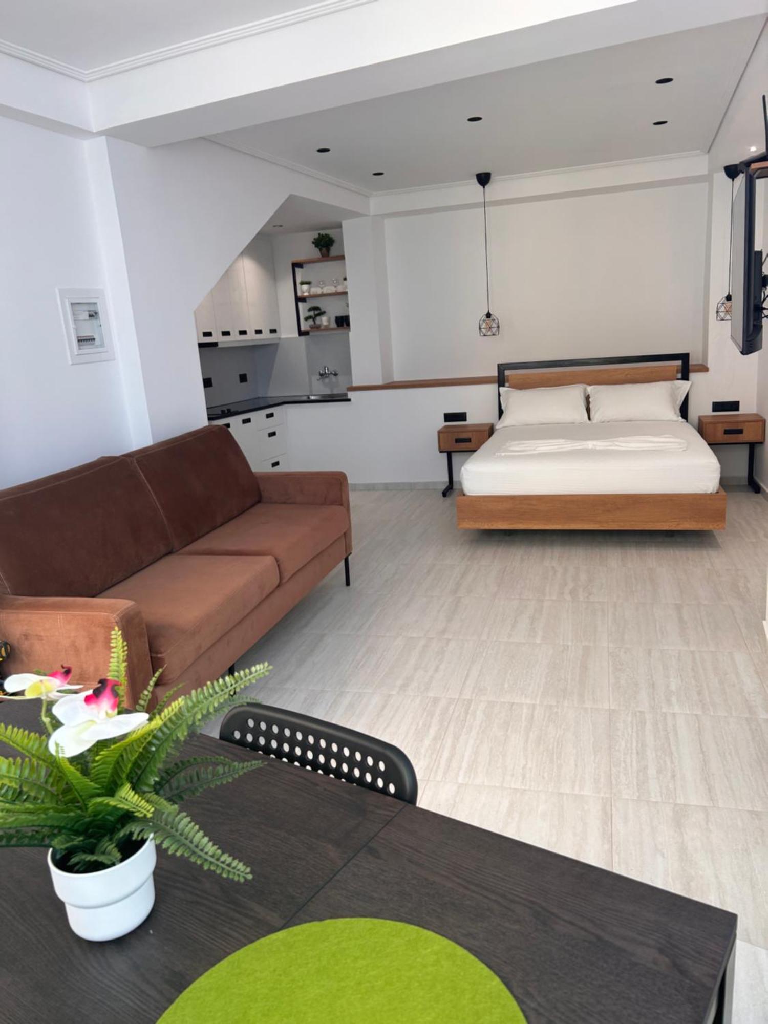 Crown Apartment Saranda Kültér fotó