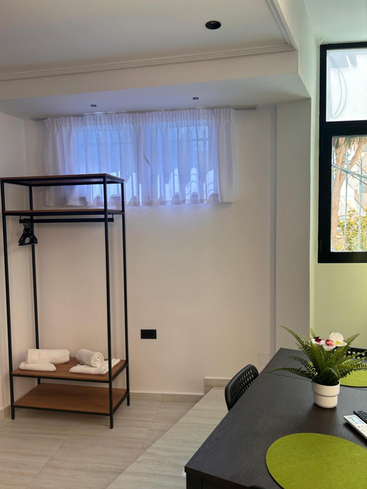 Crown Apartment Saranda Kültér fotó