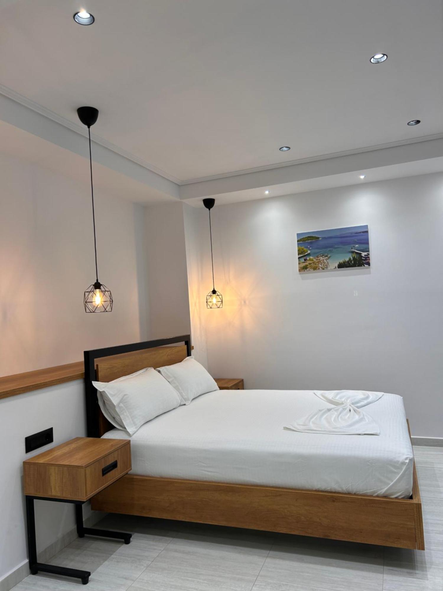 Crown Apartment Saranda Kültér fotó